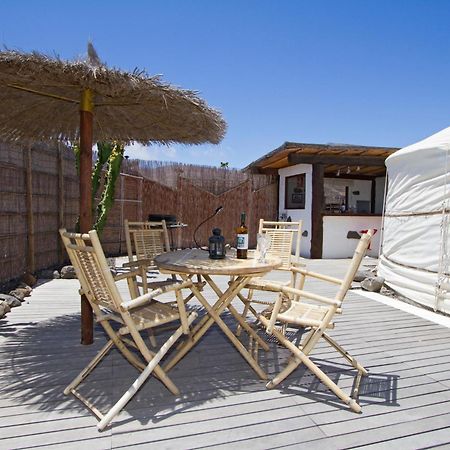 Finca De Arrieta Village - Yurts And Stone Cottages - Shared Pool - Walking Distance To Arrieta Beach - Eco Friendly Табайеско Экстерьер фото