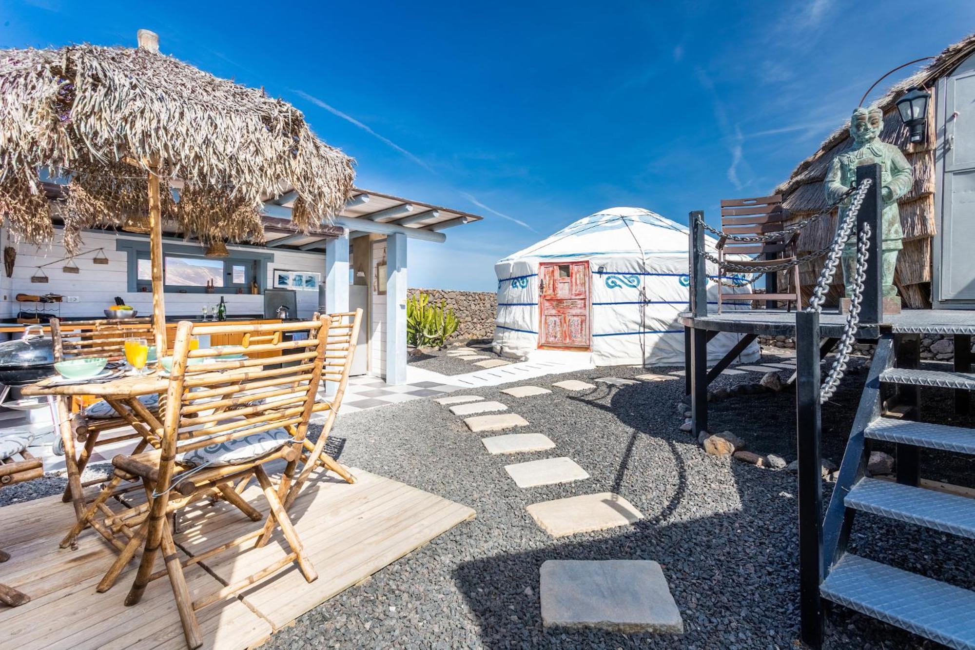 Finca De Arrieta Village - Yurts And Stone Cottages - Shared Pool - Walking Distance To Arrieta Beach - Eco Friendly Табайеско Экстерьер фото
