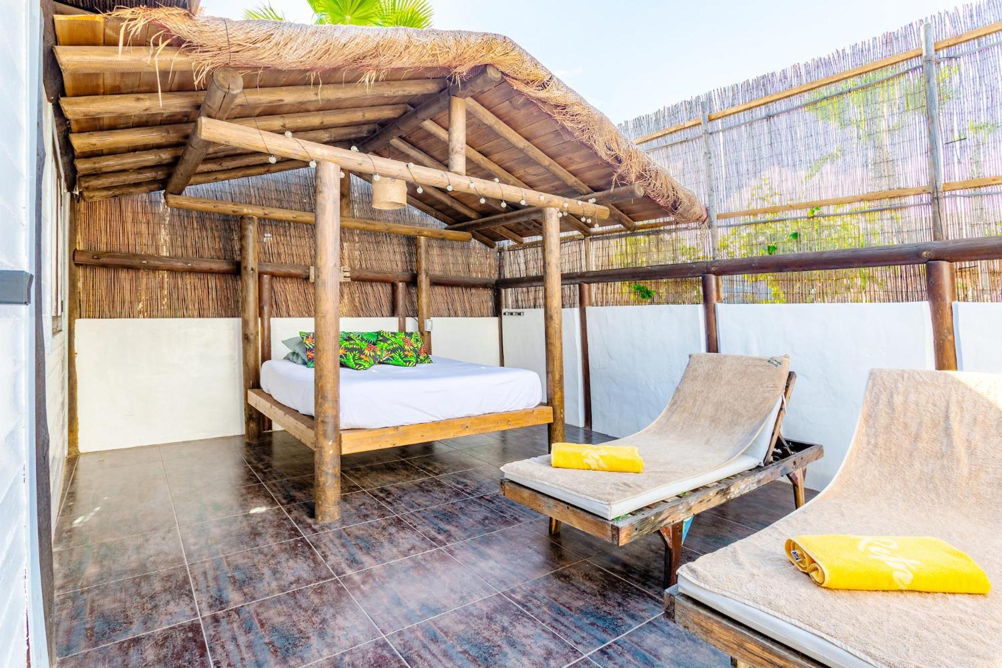 Finca De Arrieta Village - Yurts And Stone Cottages - Shared Pool - Walking Distance To Arrieta Beach - Eco Friendly Табайеско Экстерьер фото